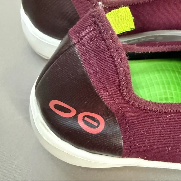 OOFOS OOmg Comfort Slip-On Shoes Burgundy Women’s 8 / 39 - Picture 4 of 7